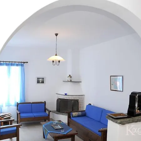 Apartman Karyatides