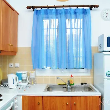 Apartment Karyatides