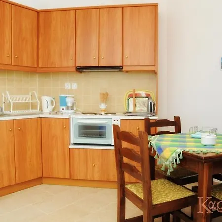 Apartment Karyatides *