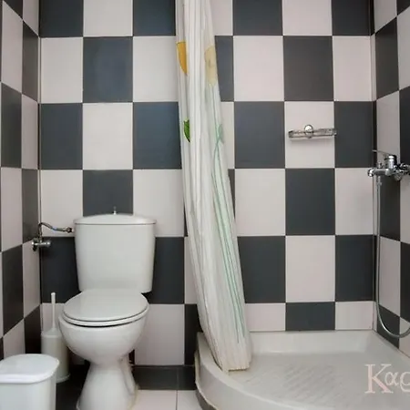 Karyatides Apartment